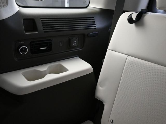 new 2025 Hyundai SANTA FE HEV car, priced at $47,755