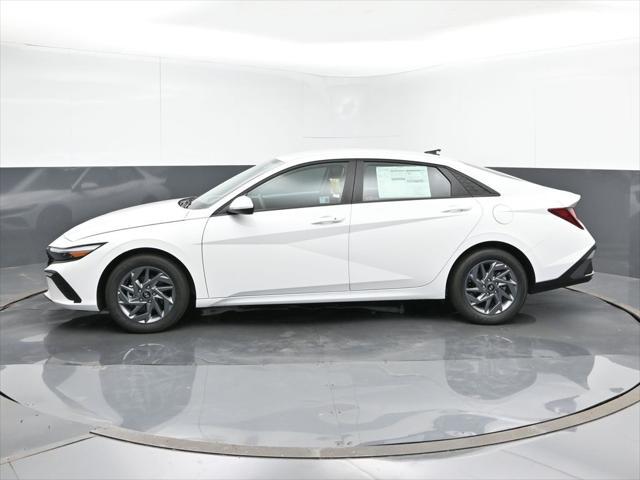 new 2024 Hyundai Elantra car, priced at $22,780