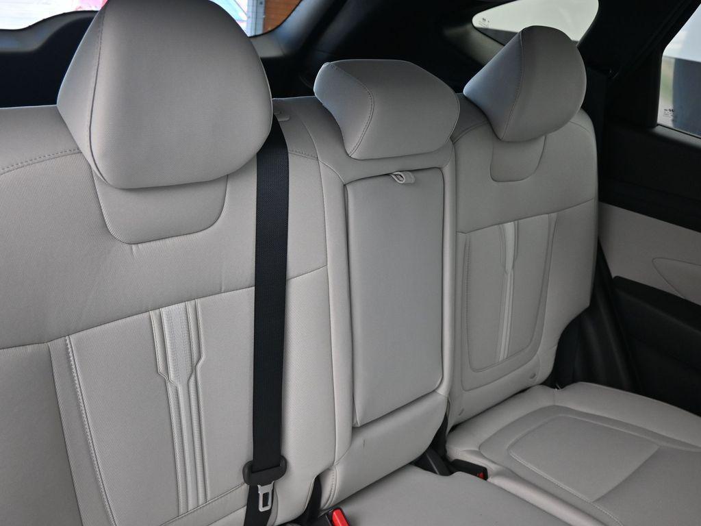 new 2026 Hyundai Tucson car, priced at $32,278