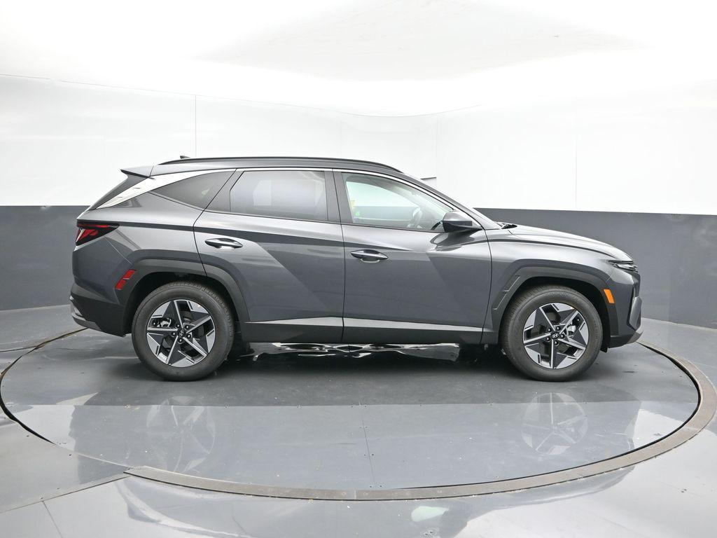 new 2026 Hyundai Tucson car, priced at $32,278
