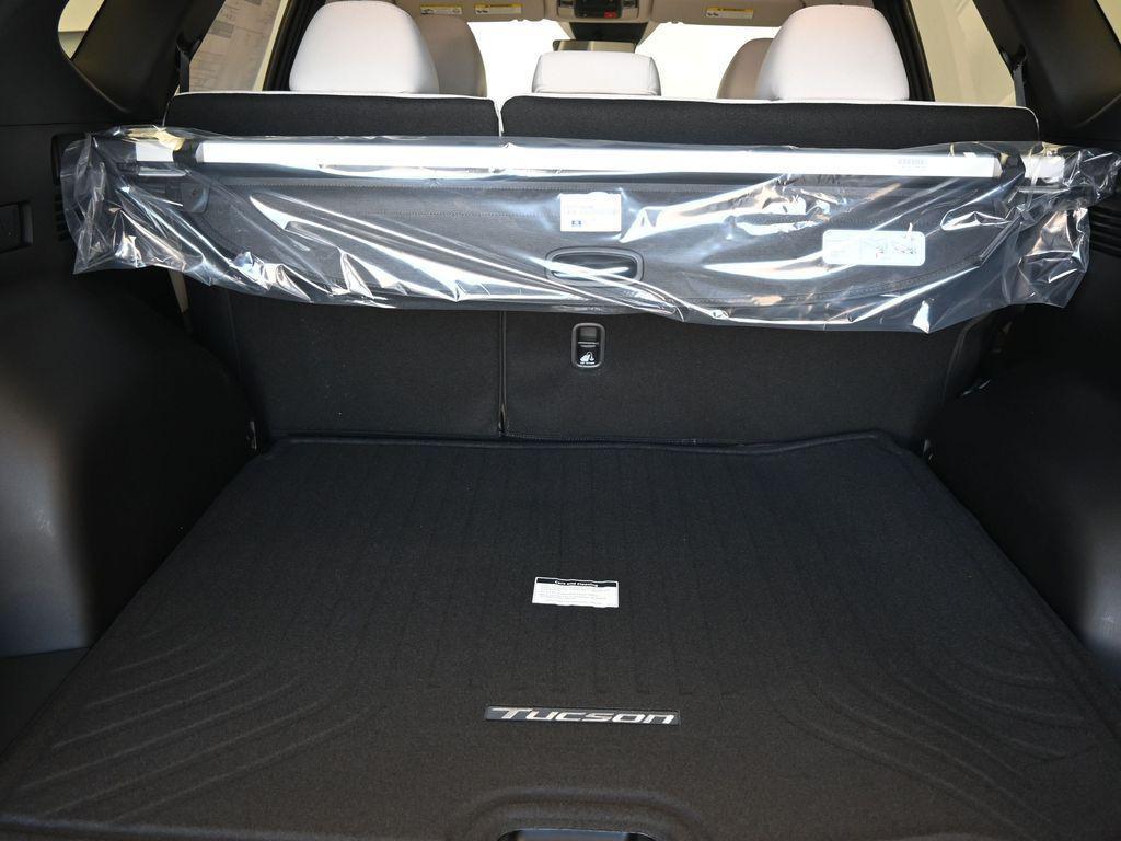 new 2026 Hyundai Tucson car, priced at $32,278