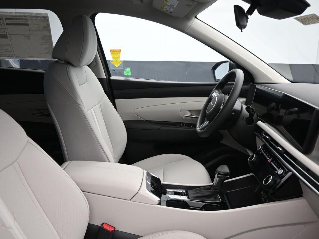 new 2026 Hyundai Tucson car, priced at $32,278