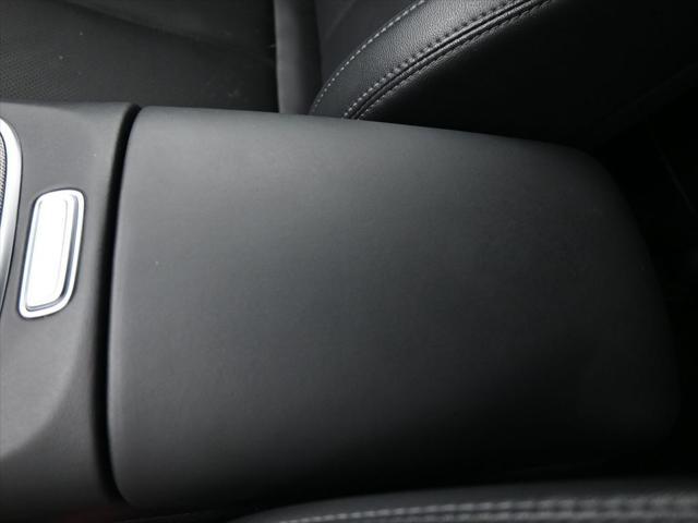 used 2023 Hyundai Santa Fe car, priced at $22,289