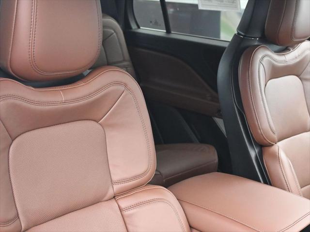 used 2025 Lincoln Aviator car, priced at $62,879