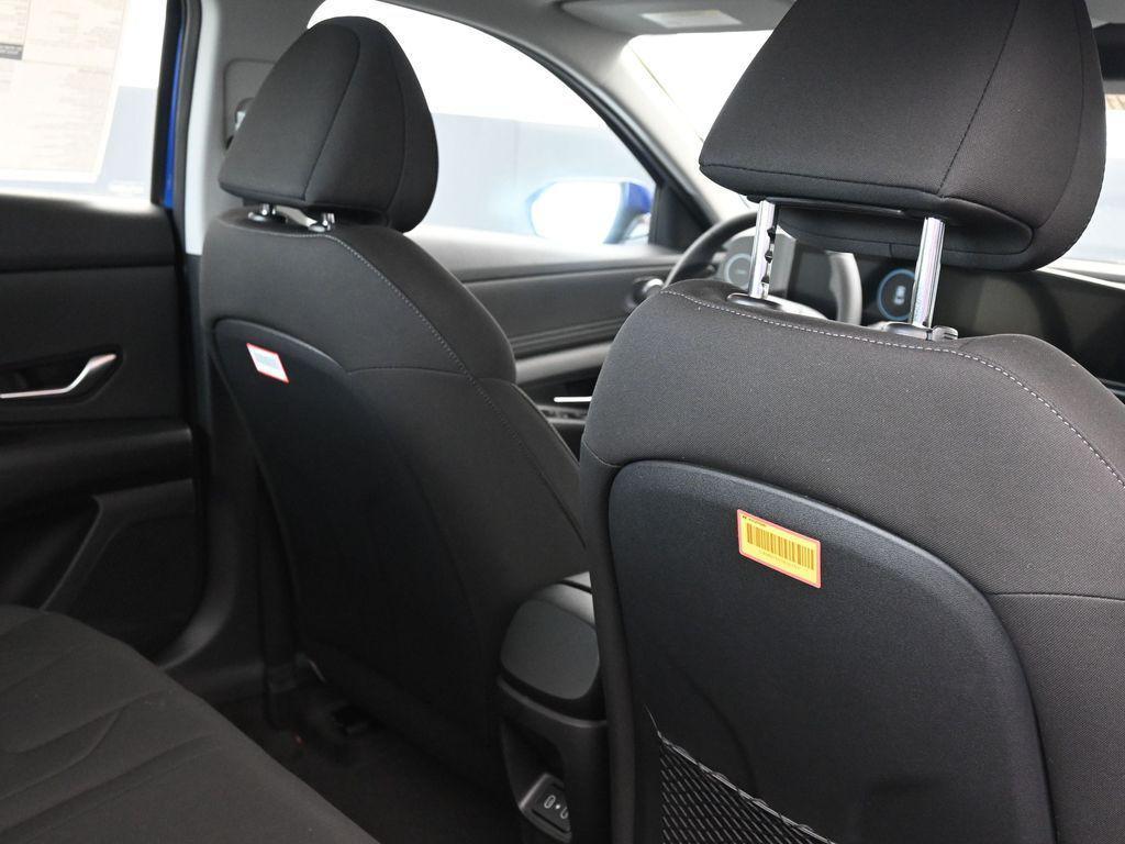 new 2025 Hyundai Elantra car, priced at $25,434