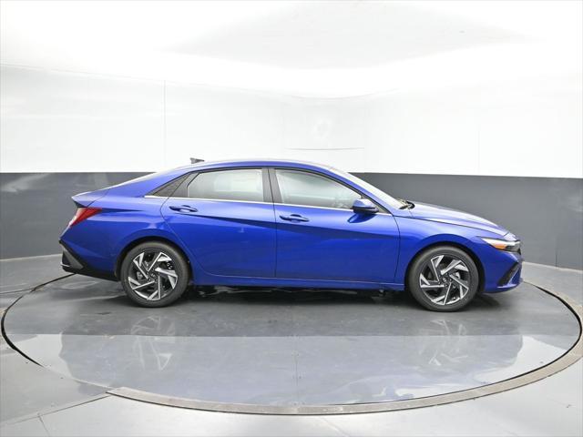 new 2025 Hyundai Elantra car, priced at $25,434