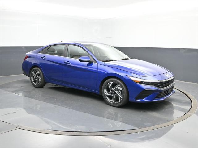 new 2025 Hyundai Elantra car, priced at $25,434