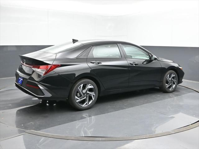 new 2025 Hyundai Elantra car, priced at $22,965