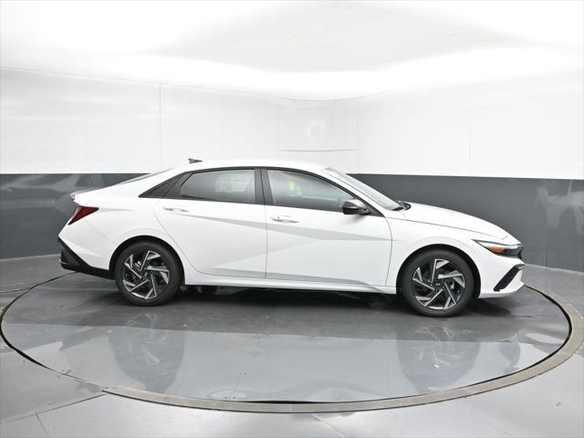 new 2025 Hyundai Elantra car, priced at $23,590