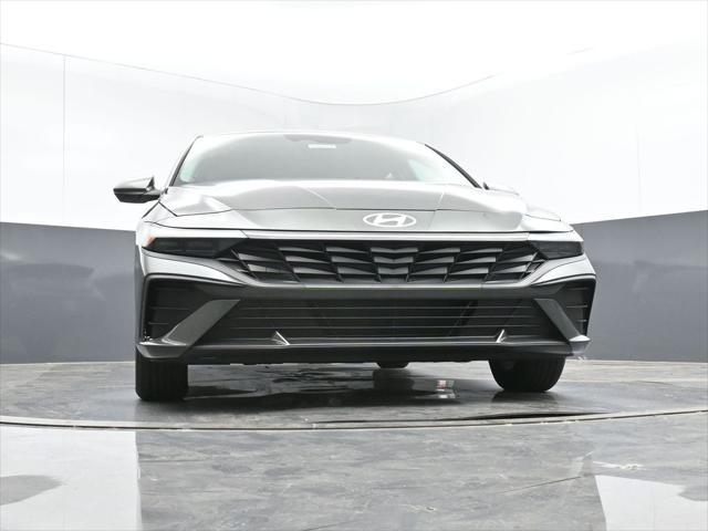 new 2025 Hyundai Elantra car, priced at $22,217