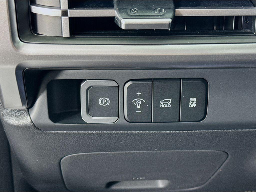 new 2025 Hyundai Santa Fe car, priced at $32,888