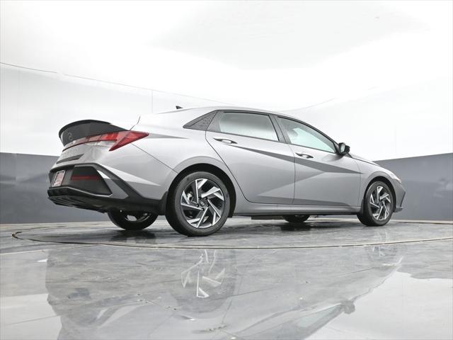 new 2025 Hyundai Elantra car, priced at $22,910