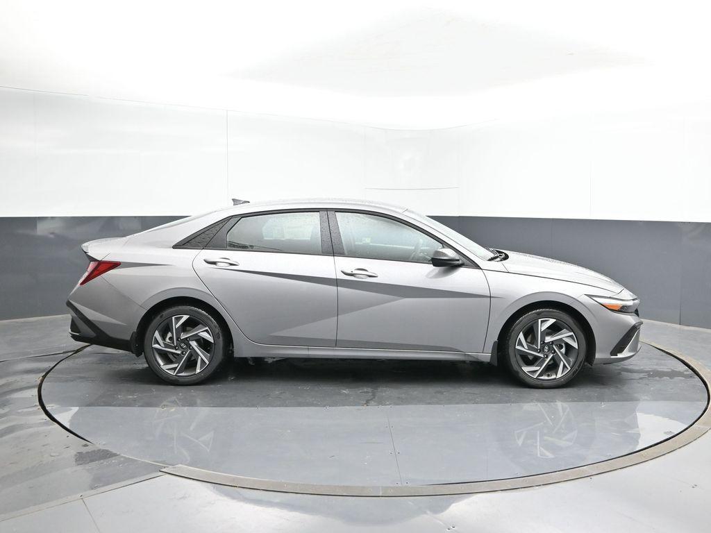 new 2025 Hyundai Elantra car, priced at $22,910