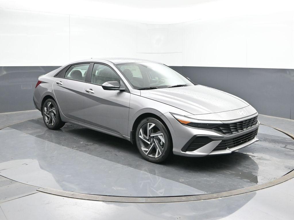 new 2025 Hyundai Elantra car, priced at $22,910