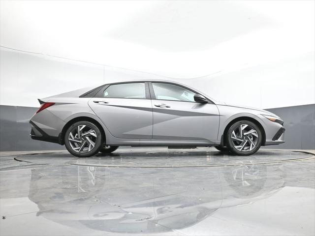 new 2025 Hyundai Elantra car, priced at $22,910