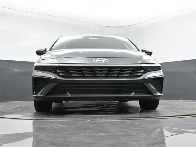 new 2025 Hyundai Elantra car, priced at $22,794