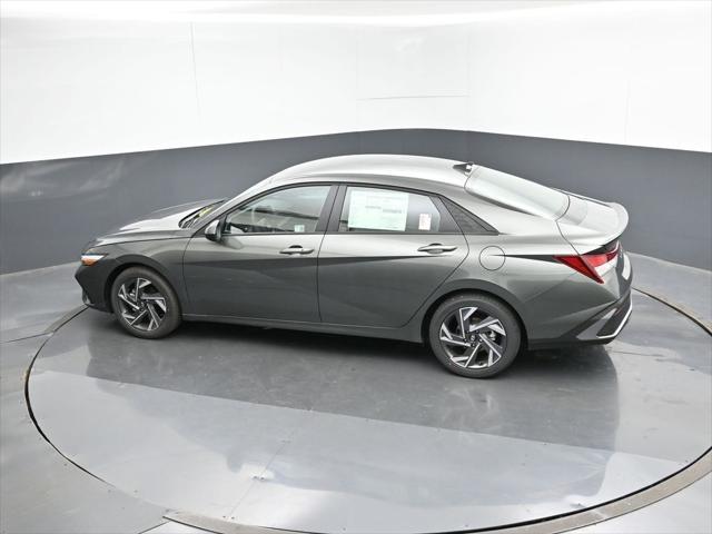 new 2025 Hyundai Elantra car, priced at $23,103