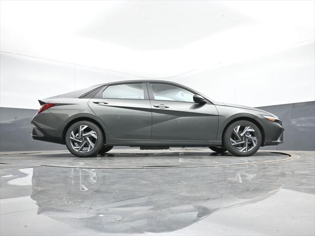 new 2025 Hyundai Elantra car, priced at $23,103