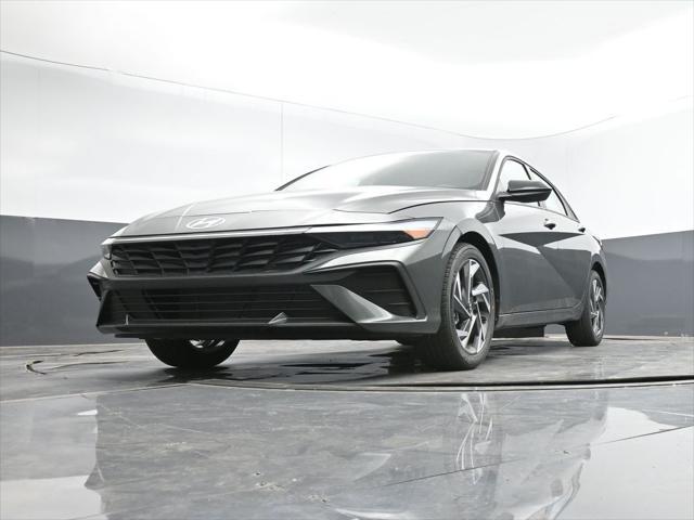 new 2025 Hyundai Elantra car, priced at $23,103