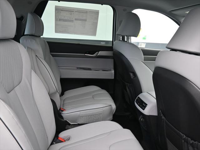 new 2025 Hyundai Palisade car, priced at $44,706