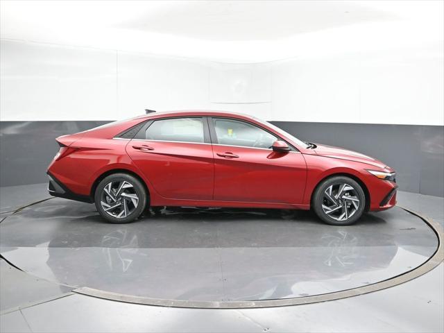 new 2025 Hyundai Elantra car, priced at $25,921