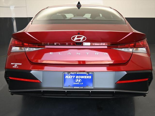 new 2025 Hyundai Elantra car, priced at $25,921