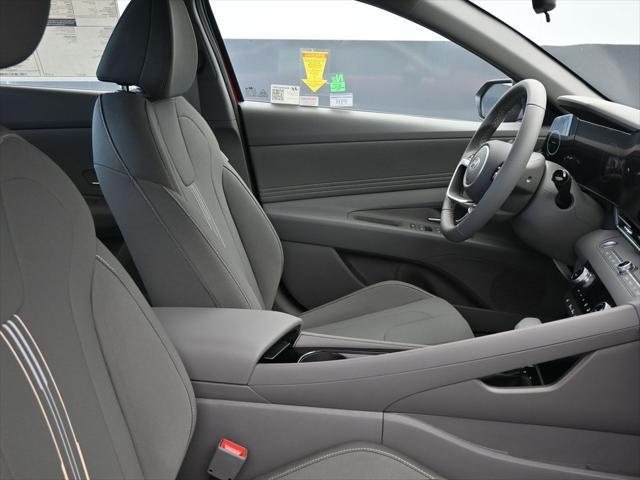 new 2025 Hyundai Elantra car, priced at $25,921
