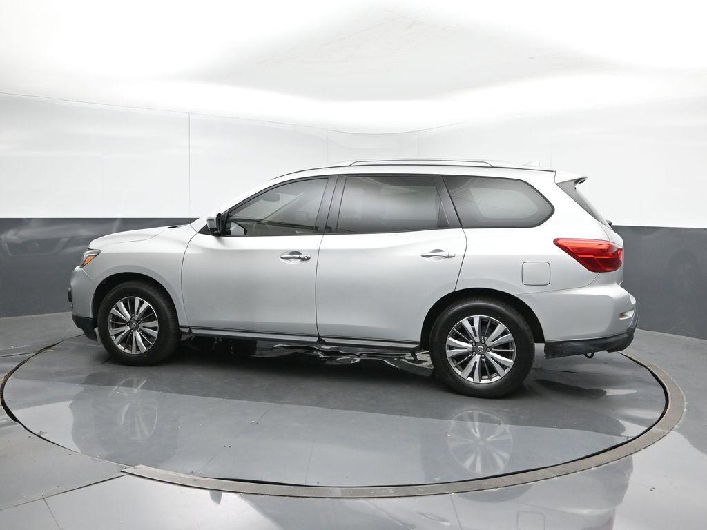 used 2020 Nissan Pathfinder car, priced at $15,668