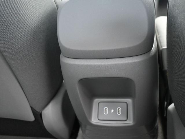 new 2025 Hyundai Elantra car, priced at $23,103