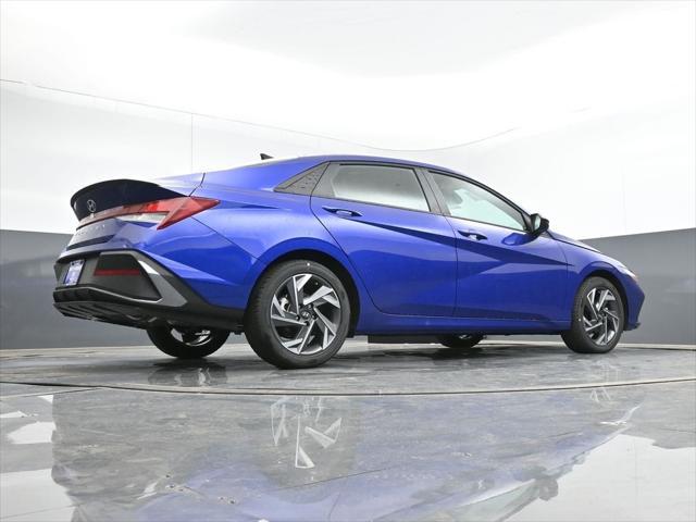 new 2025 Hyundai Elantra car, priced at $22,961