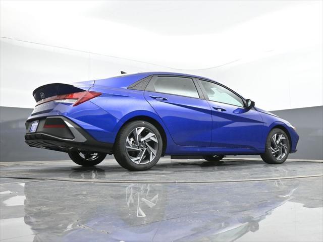 new 2025 Hyundai Elantra car, priced at $22,961