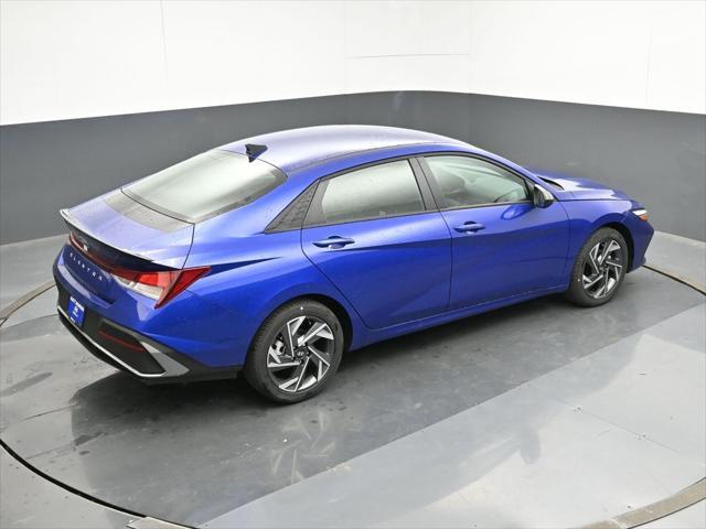 new 2025 Hyundai Elantra car, priced at $22,961