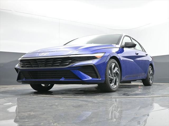 new 2025 Hyundai Elantra car, priced at $22,961