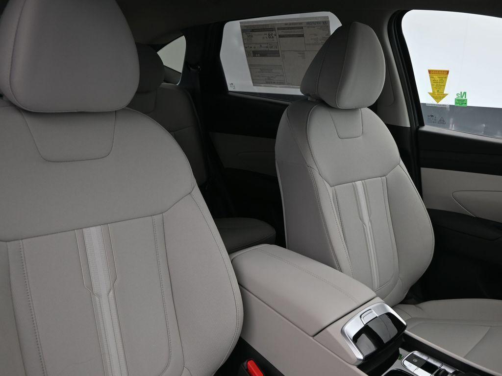 new 2026 Hyundai Tucson car, priced at $31,278