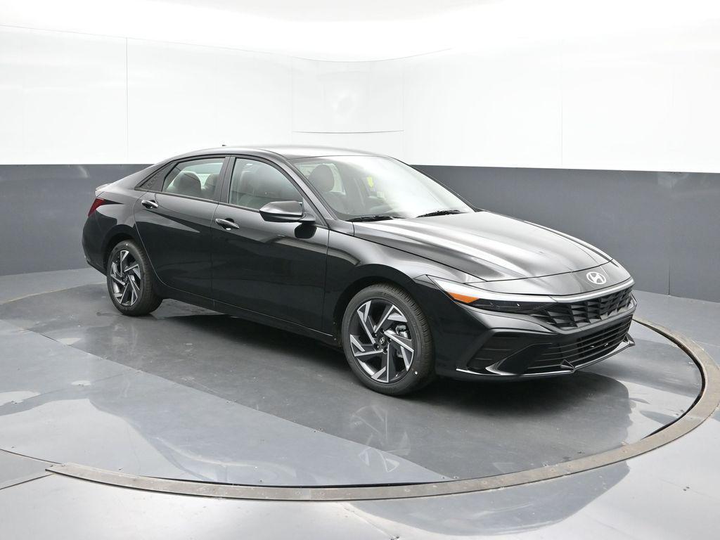 new 2025 Hyundai Elantra car, priced at $23,103