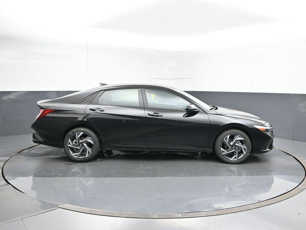 new 2025 Hyundai Elantra car, priced at $23,103