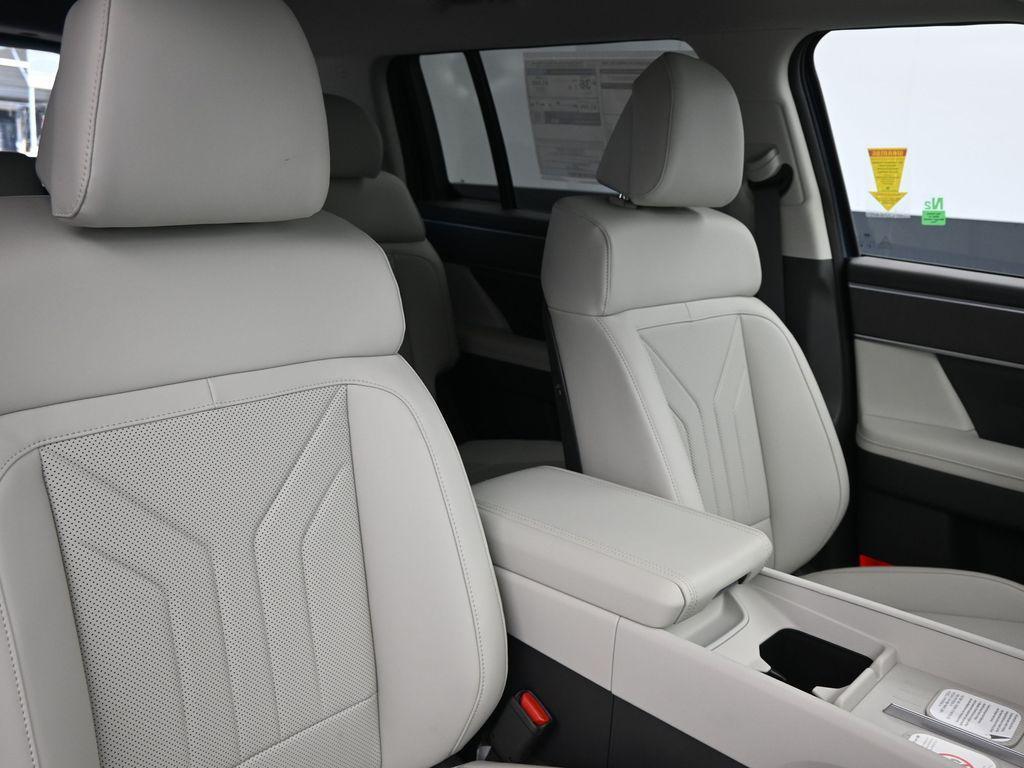 new 2026 Hyundai Santa Fe car, priced at $40,860