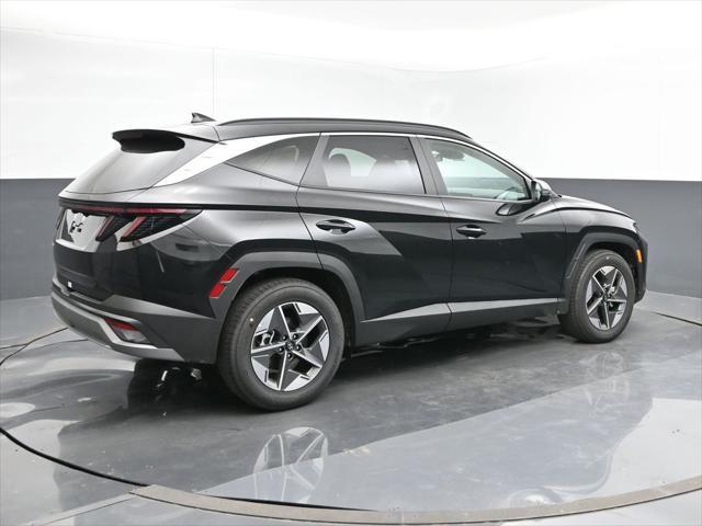 new 2025 Hyundai Tucson car, priced at $31,996