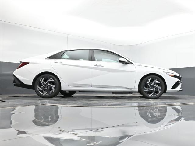 new 2024 Hyundai Elantra car, priced at $24,515