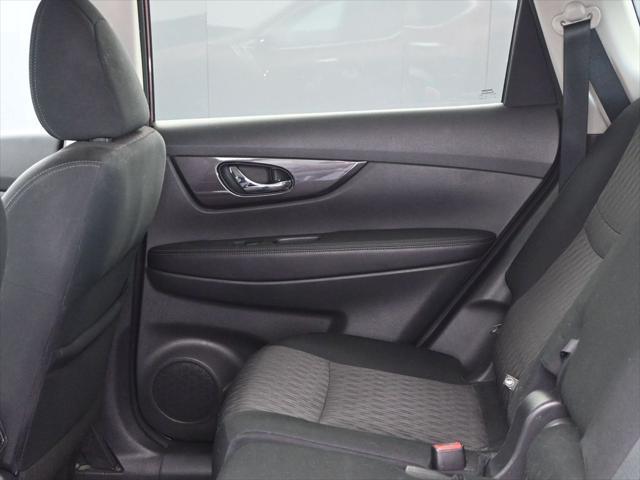 used 2019 Nissan Rogue car, priced at $17,658