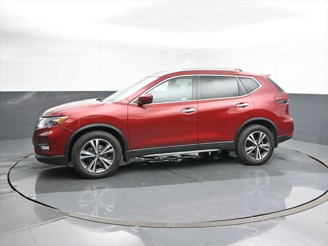 used 2019 Nissan Rogue car, priced at $17,658