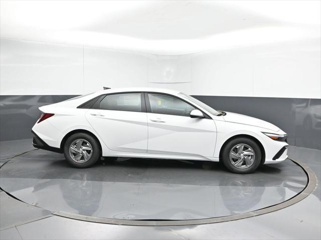 new 2025 Hyundai Elantra car, priced at $22,402