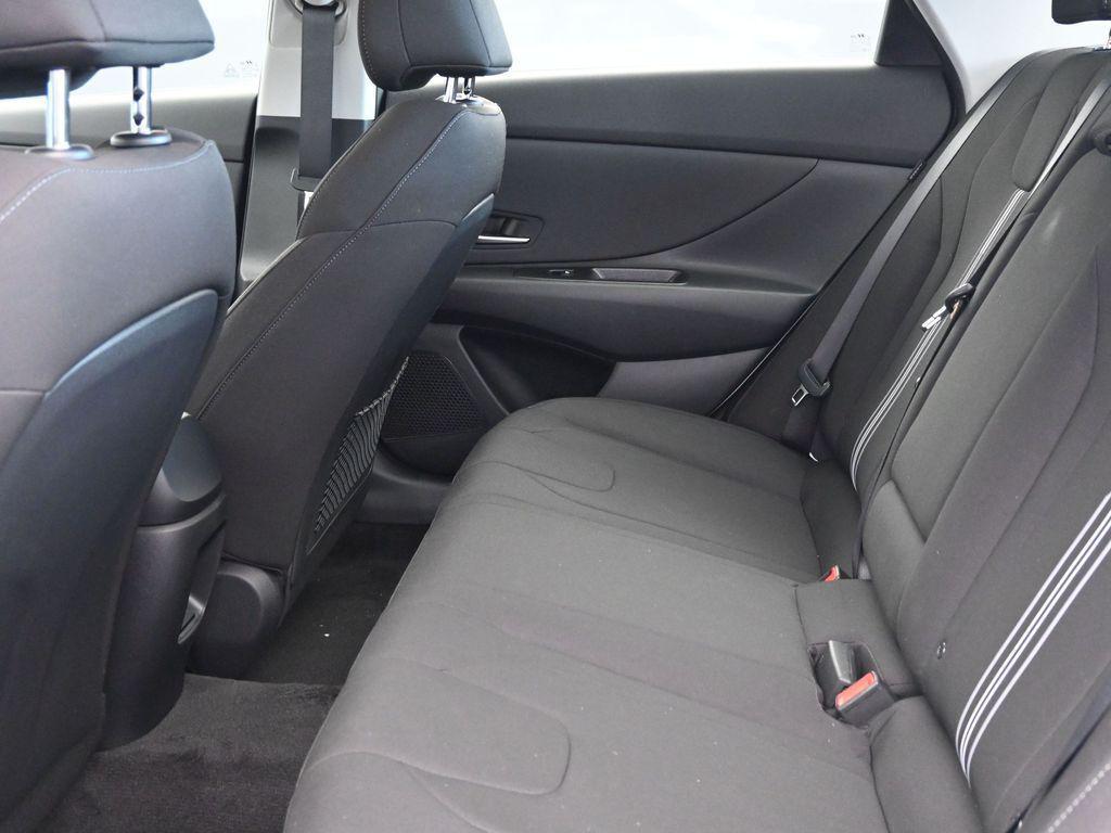 new 2025 Hyundai Elantra car, priced at $25,921