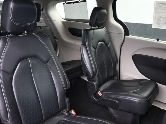 used 2022 Chrysler Pacifica car, priced at $20,248