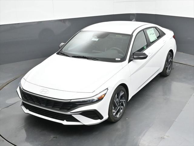 new 2025 Hyundai Elantra car, priced at $25,478
