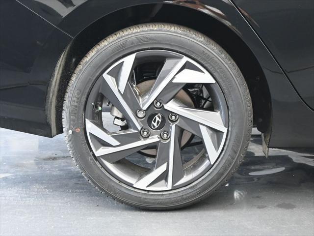 new 2025 Hyundai Elantra car, priced at $23,103