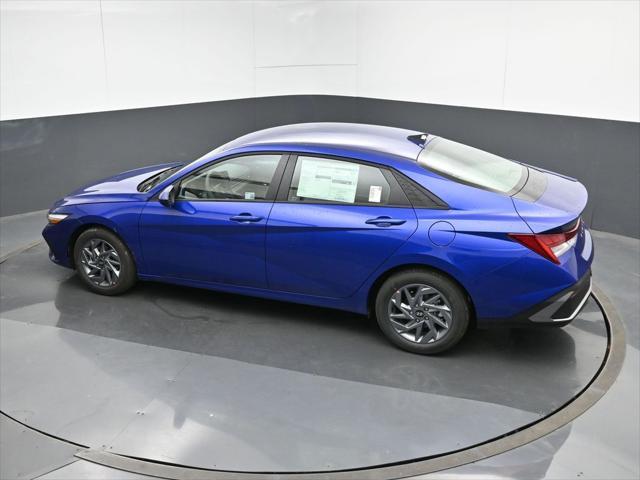 new 2025 Hyundai ELANTRA HEV car, priced at $25,121