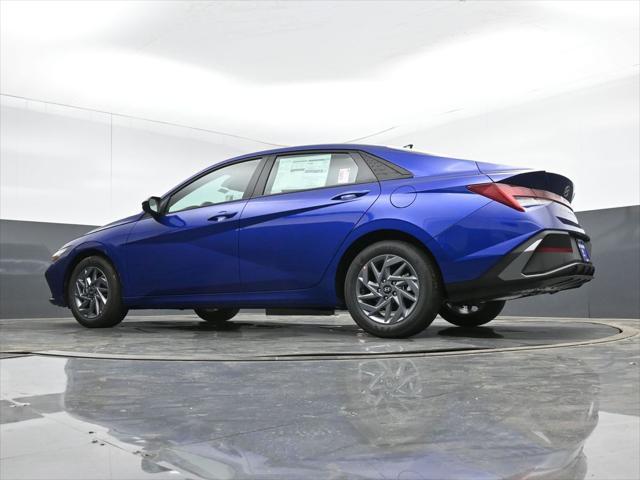 new 2025 Hyundai ELANTRA HEV car, priced at $25,121