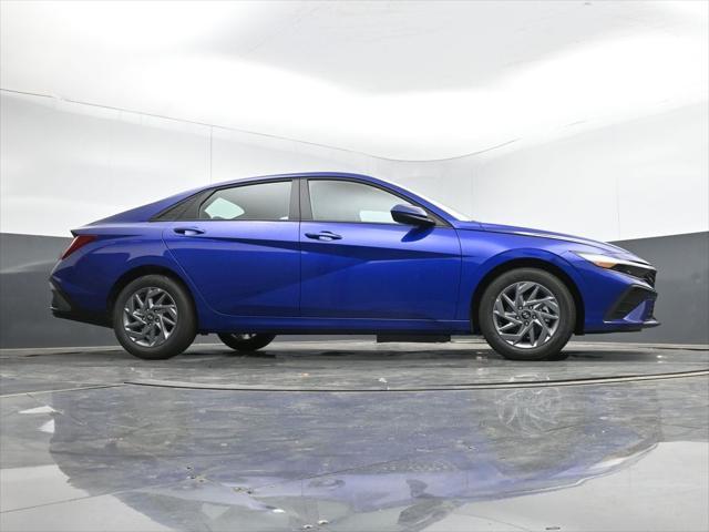 new 2025 Hyundai ELANTRA HEV car, priced at $25,371