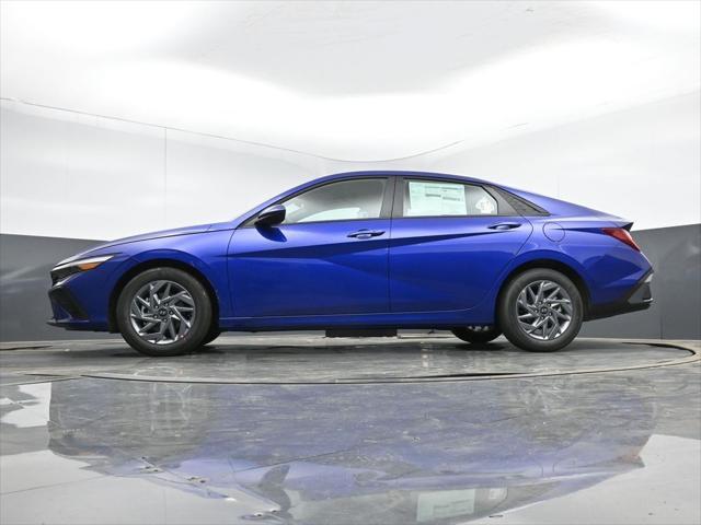 new 2025 Hyundai ELANTRA HEV car, priced at $25,371